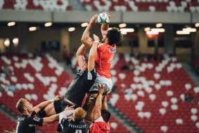 2026国际足联世界杯-双线传奇，穆古鲁扎的防守破壁与TES的极限突破